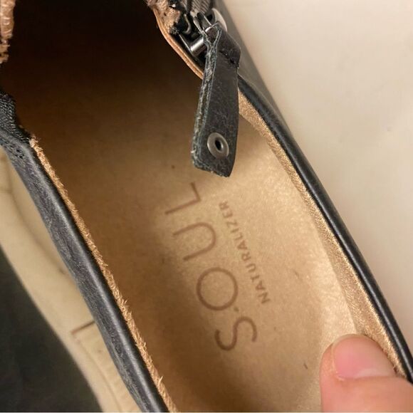 SOUL Naturalizer Women's Turner Slip-On Sneaker zip up faux suede 8 - Picture 6 of 9